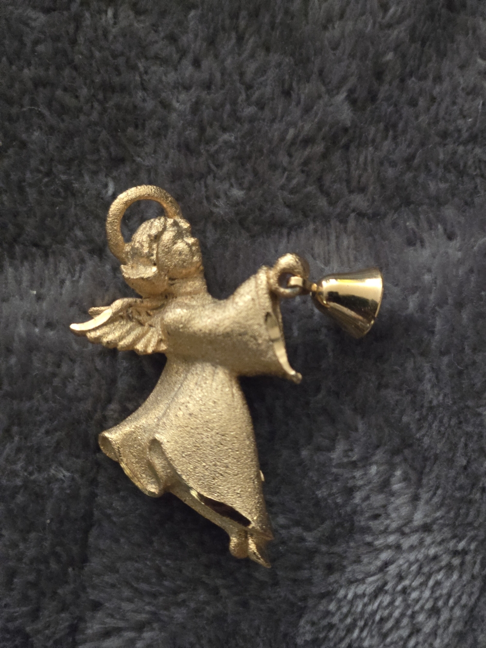 1980s Robyn Rush Angel With Bell Gold Tone Pin/Brooch.
